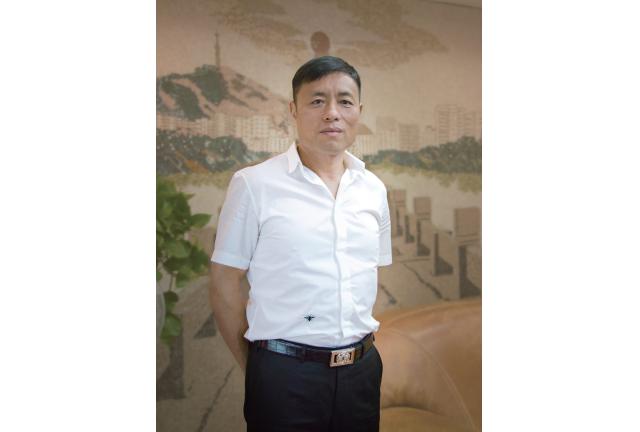 喜訊｜華輝股份董事長(zhǎng)王清安獲第十七屆福建省優(yōu)秀企業(yè)家榮譽(yù)稱(chēng)號(hào)